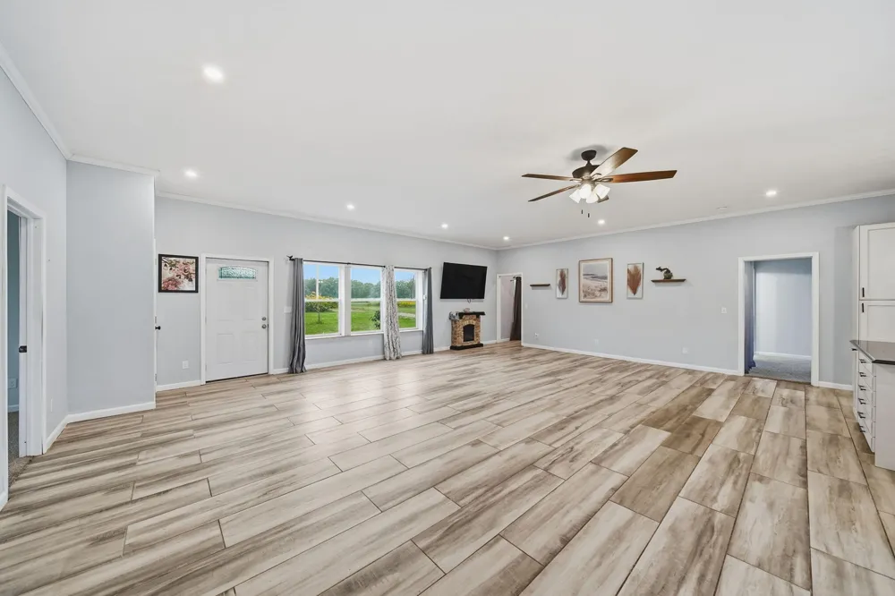 6474 Kennedy Road Munith, MI 49259