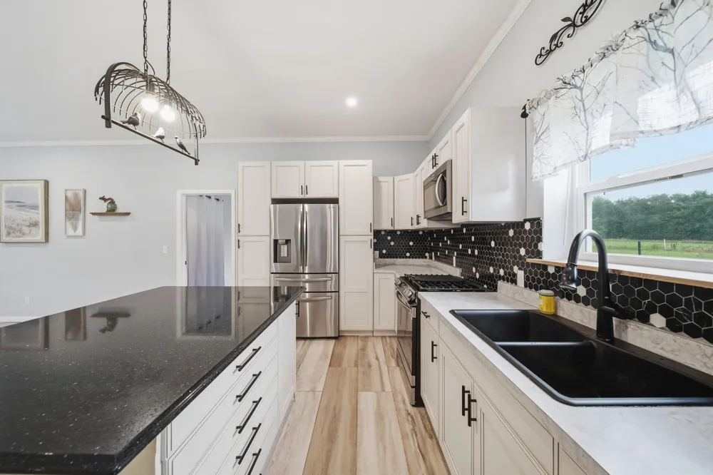 6474 Kennedy Road Munith, MI 49259
