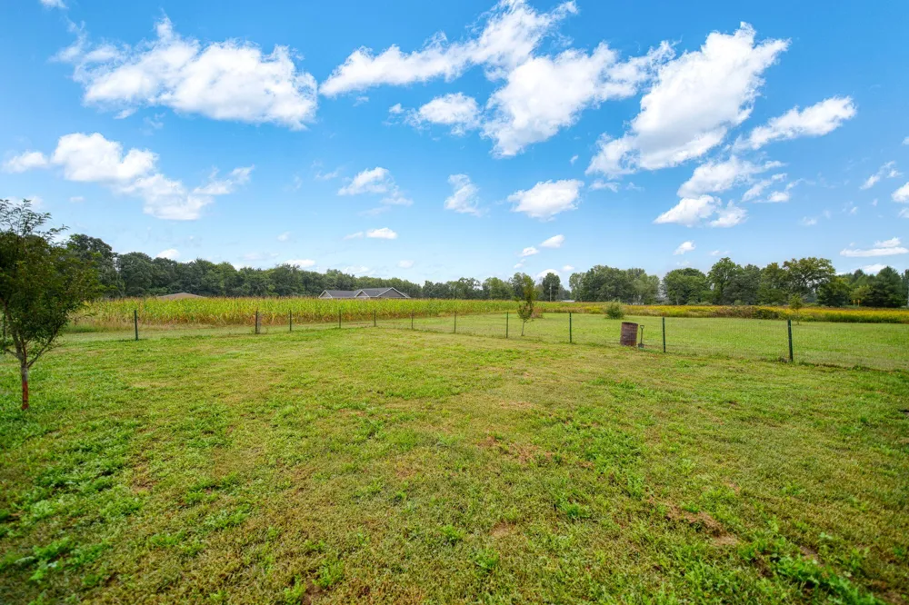 6474 Kennedy Road Munith, MI 49259