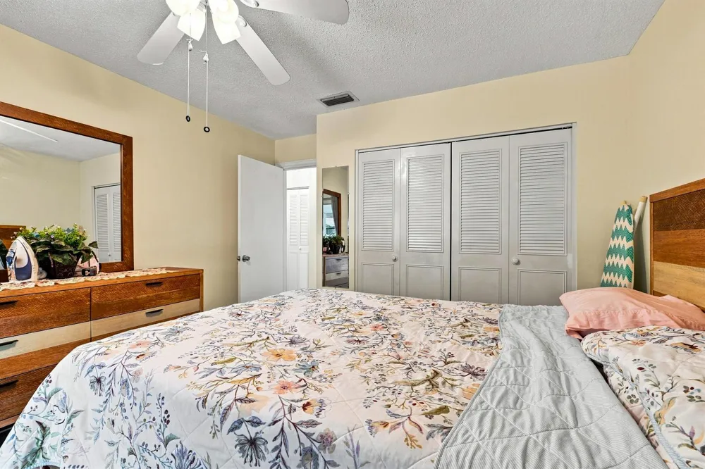 912 Savannas Point Drive #Apt b Fort Pierce, FL 34982