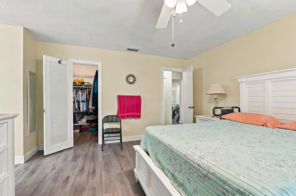 912 Savannas Point Drive #Apt b Fort Pierce, FL 34982
