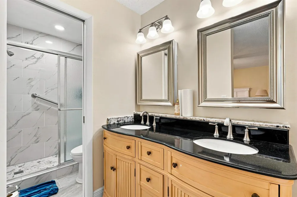 912 Savannas Point Drive #Apt b Fort Pierce, FL 34982