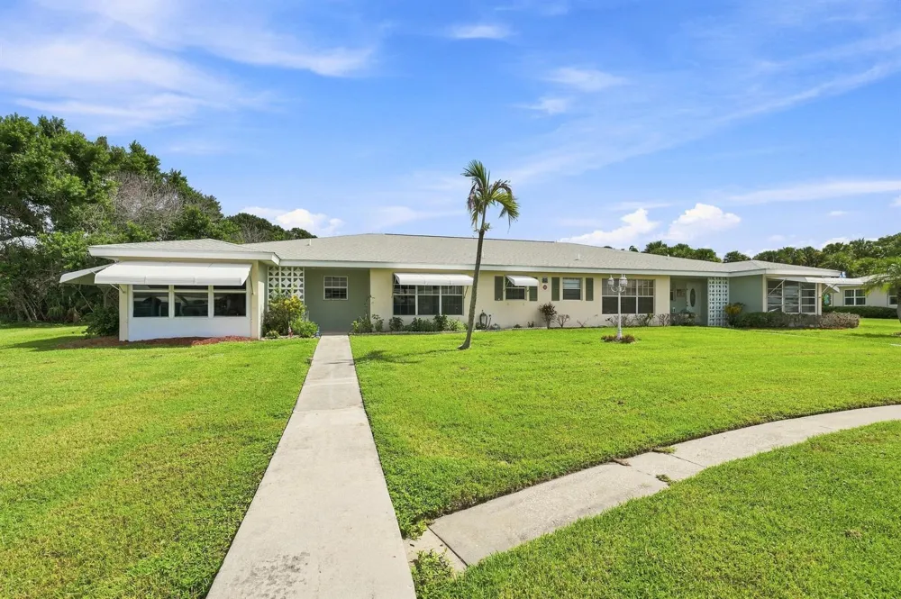 912 Savannas Point Drive #Apt b Fort Pierce, FL 34982