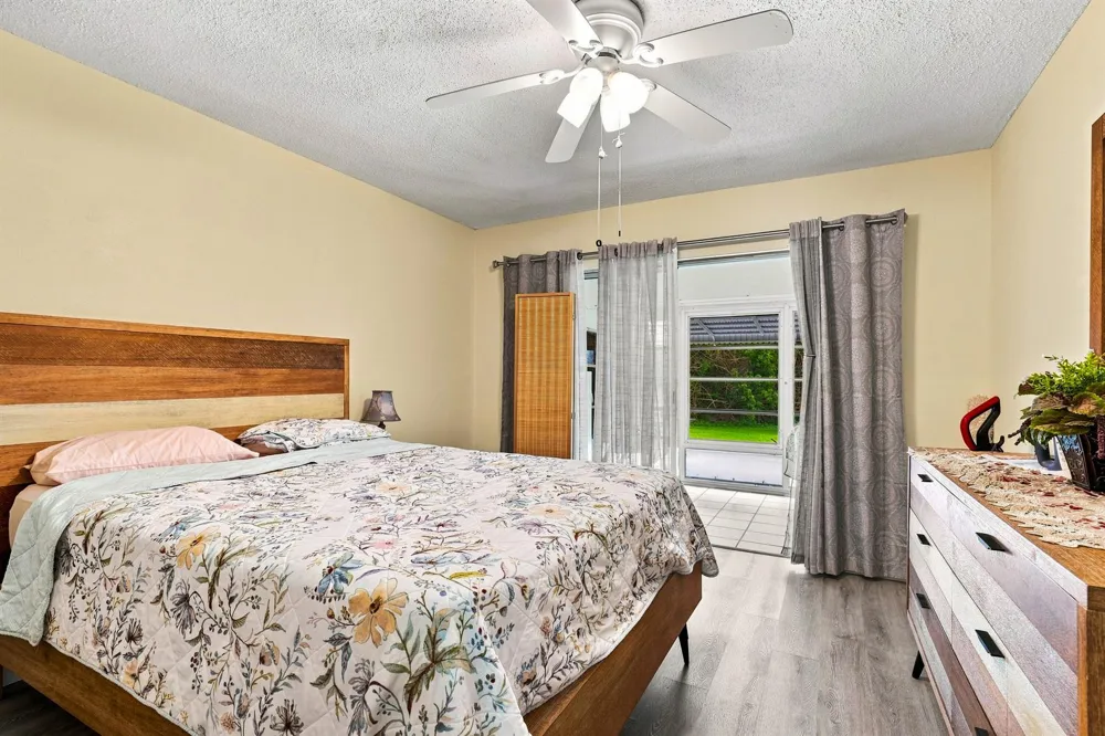 912 Savannas Point Drive #Apt b Fort Pierce, FL 34982