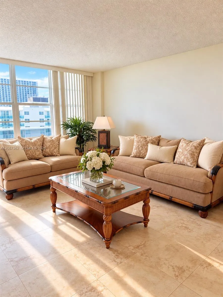 3725 S Ocean Dr #1606 Hollywood, FL 33019