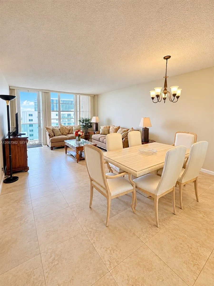3725 S Ocean Dr #1606 Hollywood, FL 33019