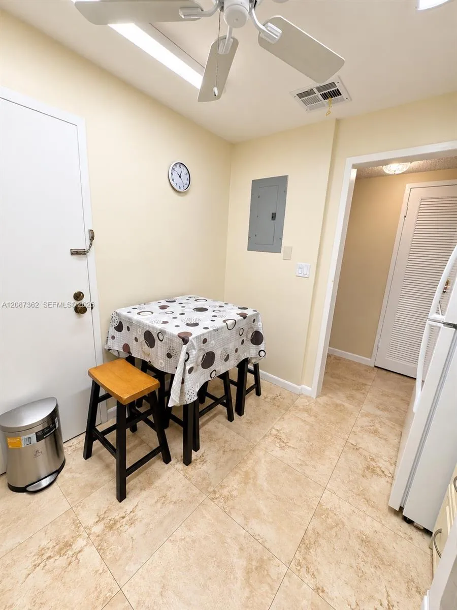 3725 S Ocean Dr #1606 Hollywood, FL 33019