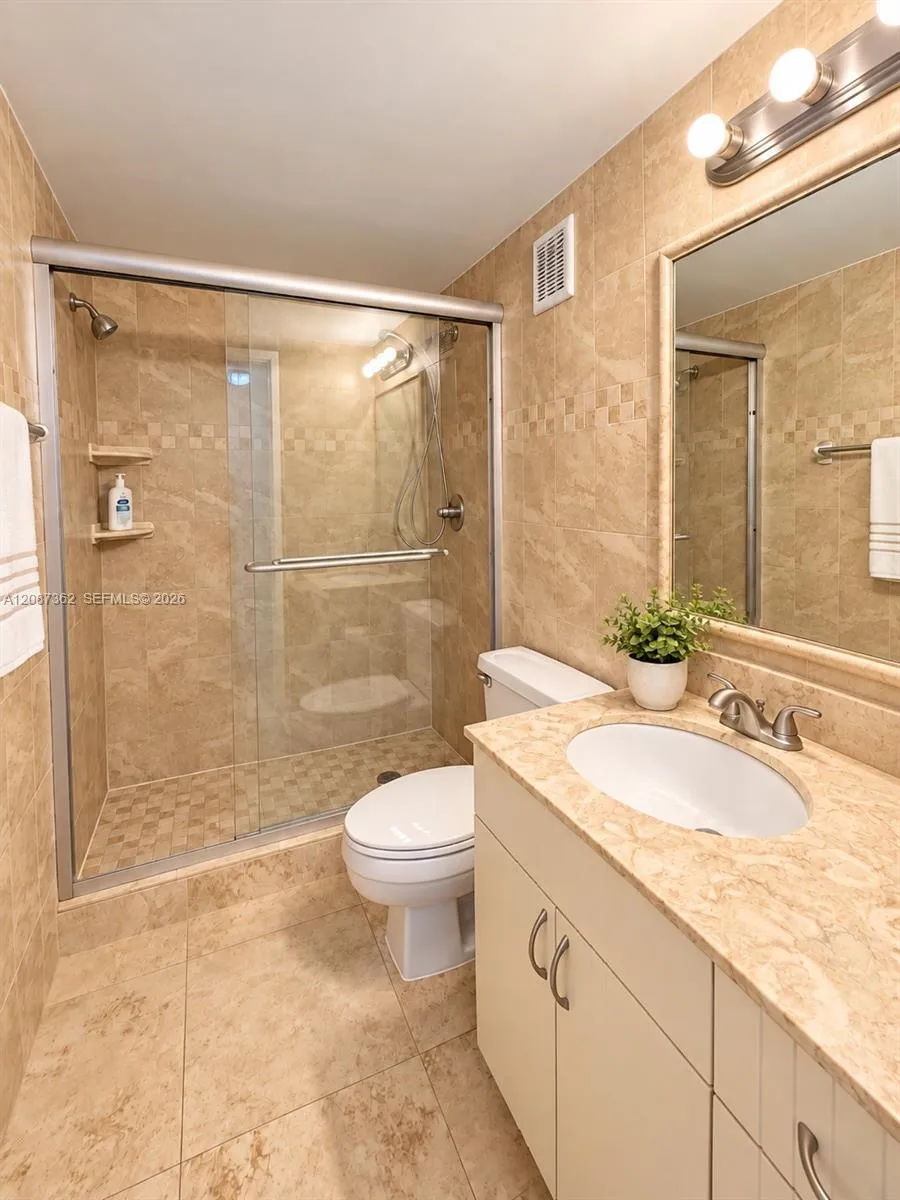 3725 S Ocean Dr #1606 Hollywood, FL 33019
