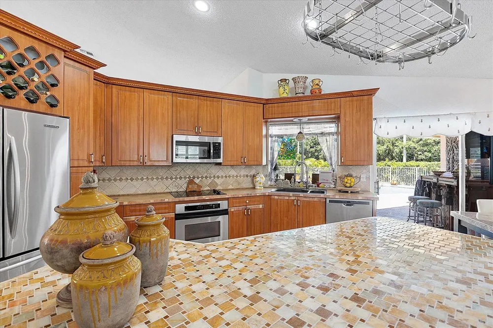 4636 ROTHSCHILD DRIVE Coral Springs, FL 33067