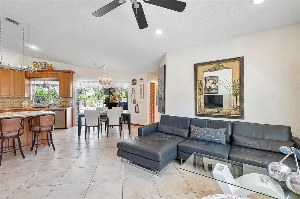 4636 ROTHSCHILD DRIVE Coral Springs, FL 33067
