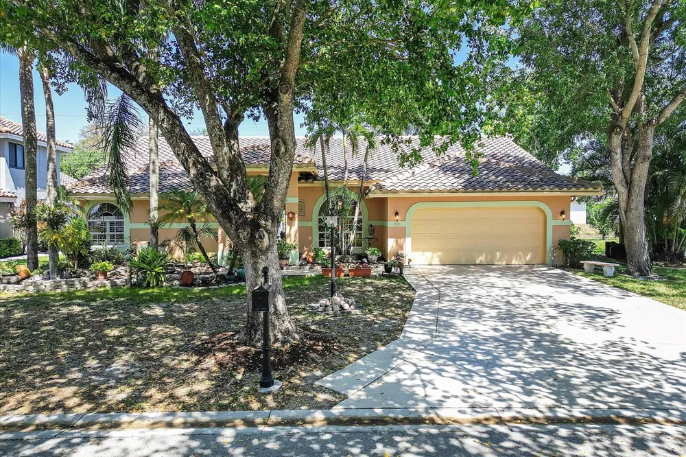 4636 ROTHSCHILD DRIVE Coral Springs, FL 33067
