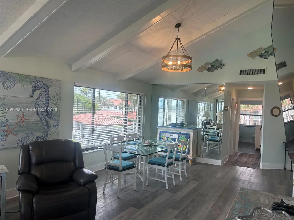6142 SE Landing Way #16 Stuart, FL 34997