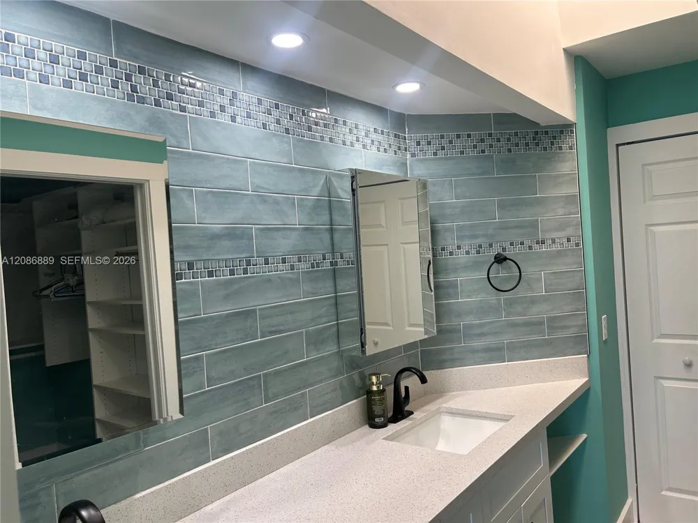 6142 SE Landing Way #16 Stuart, FL 34997