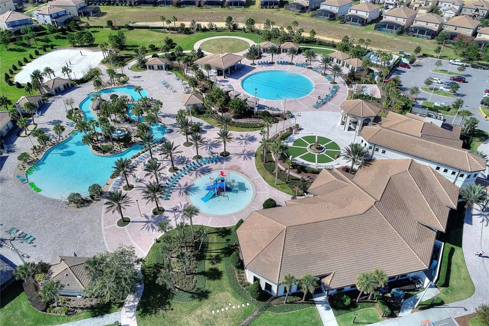 1401 PRO SHOP COURT Davenport, FL 33896