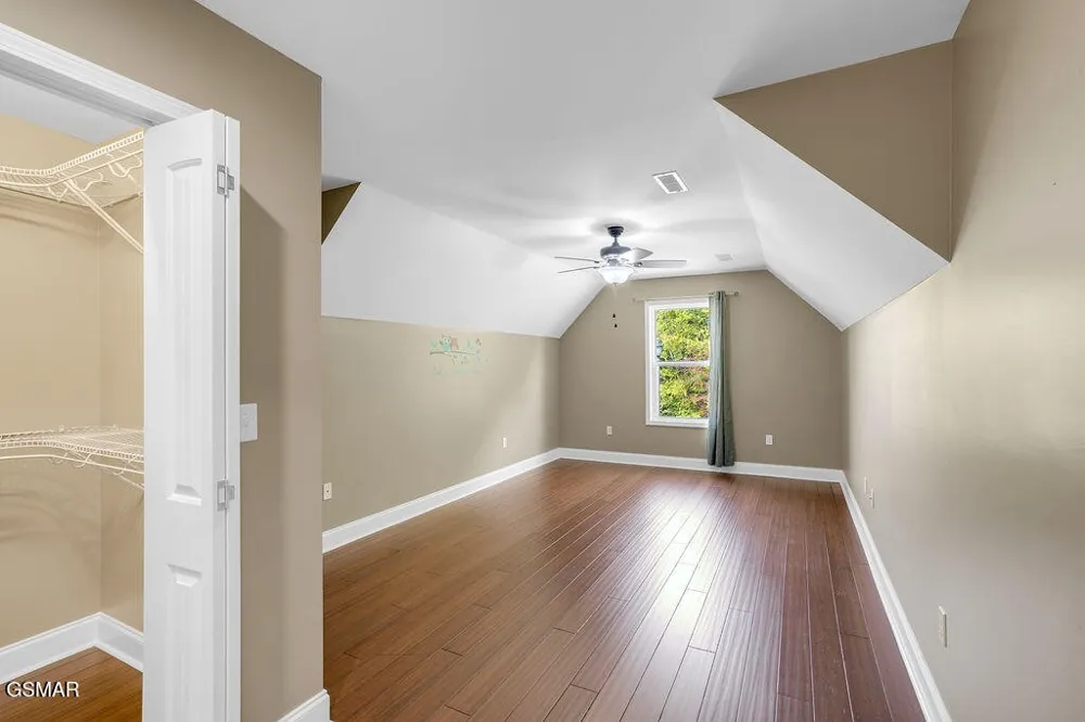1202 Foxwood Drive Sevierville, TN 37862