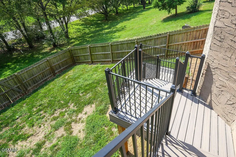 1202 Foxwood Drive Sevierville, TN 37862