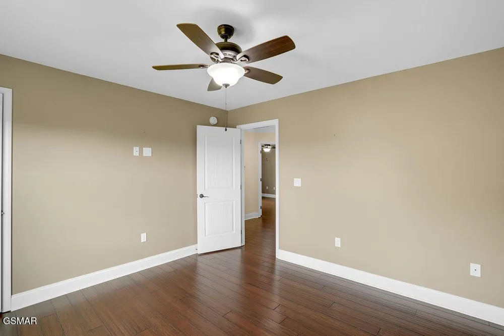 1202 Foxwood Drive Sevierville, TN 37862