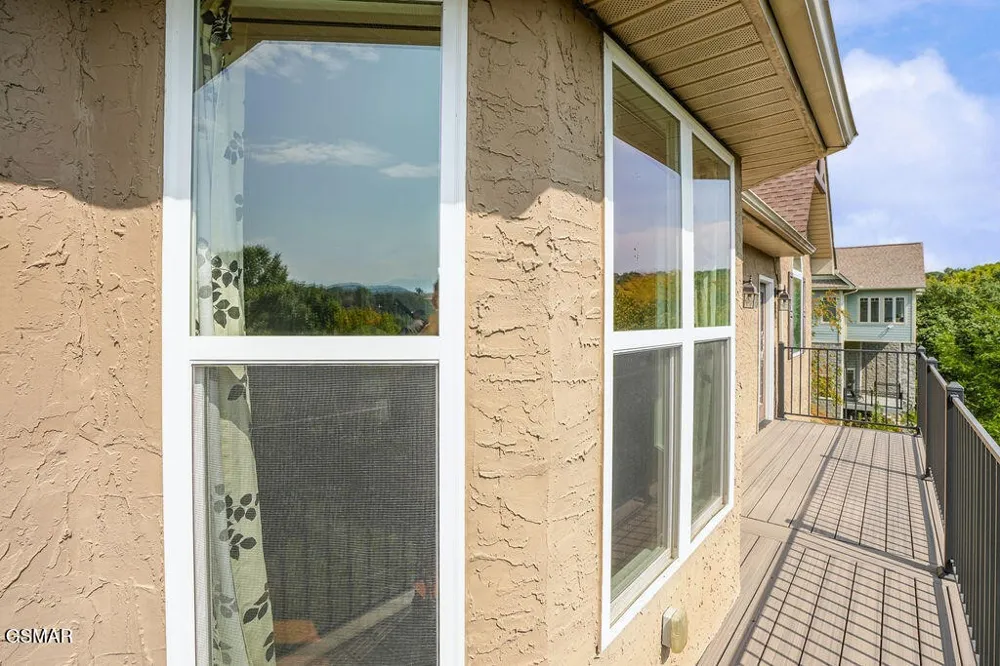 1202 Foxwood Drive Sevierville, TN 37862