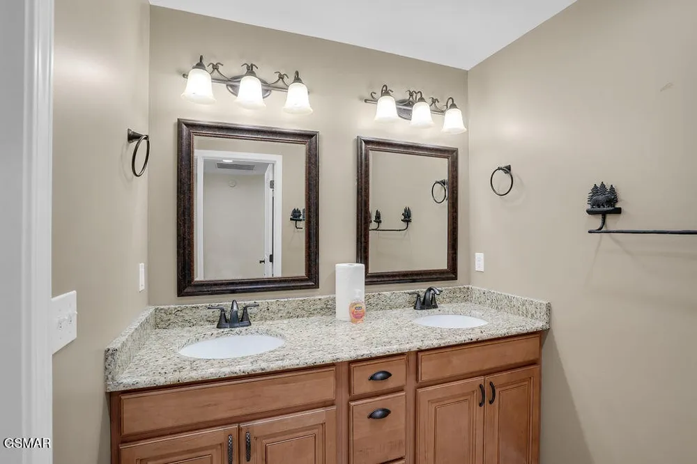 1202 Foxwood Drive Sevierville, TN 37862