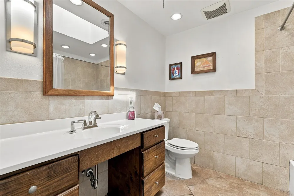 800 Briarwood Boulevard Arlington, TX 76013