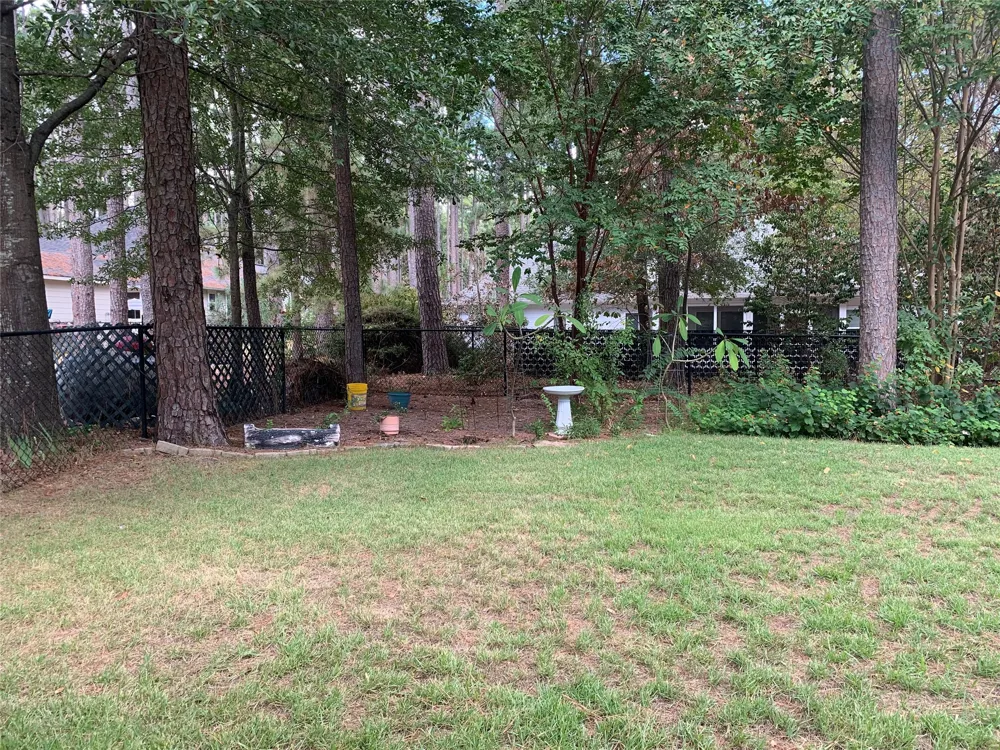 150 Pine Needle Glen Holly Lake Ranch, TX 75765