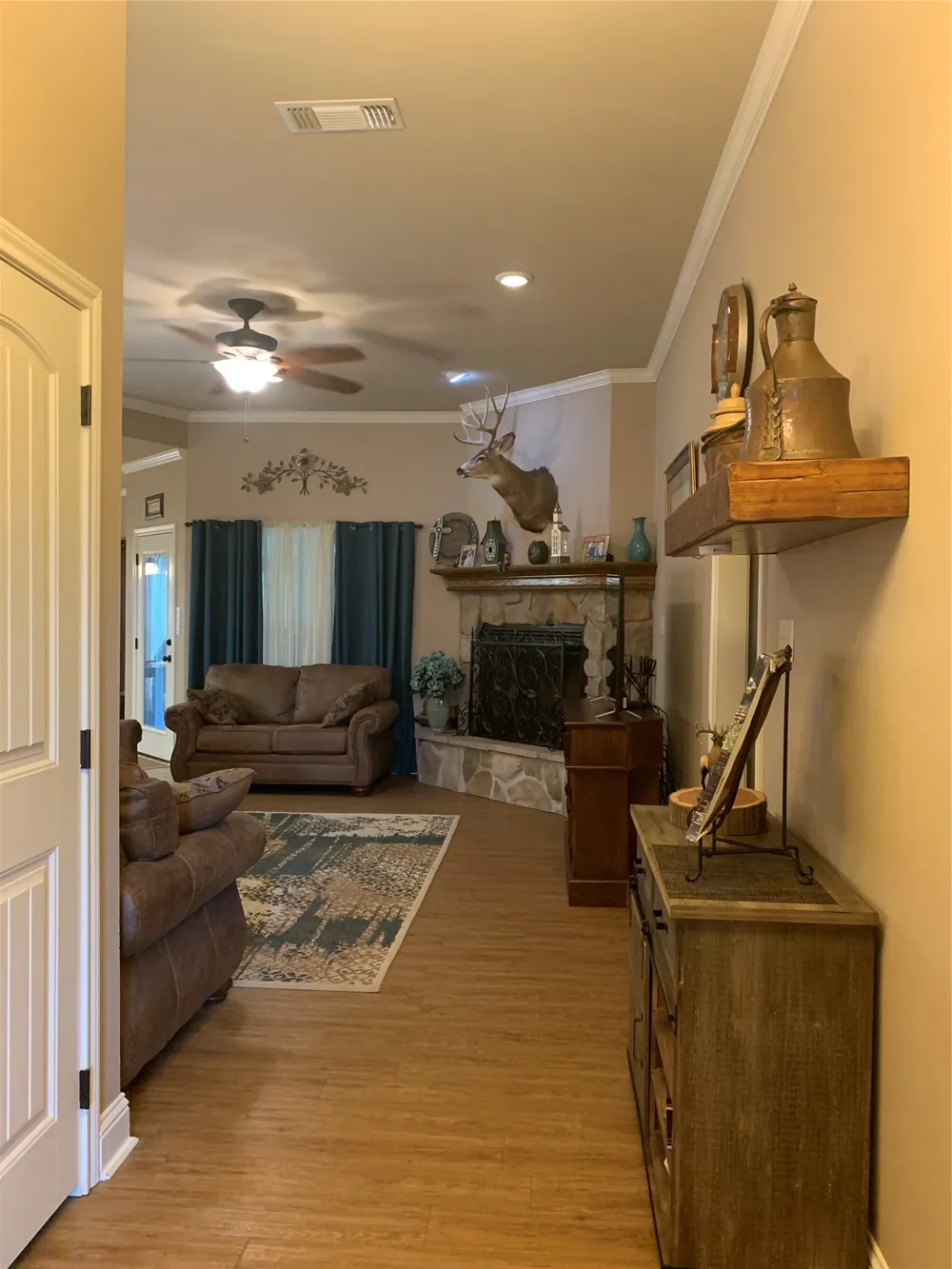 150 Pine Needle Glen Holly Lake Ranch, TX 75765
