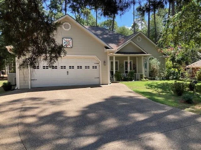 150 Pine Needle Glen Holly Lake Ranch, TX 75765