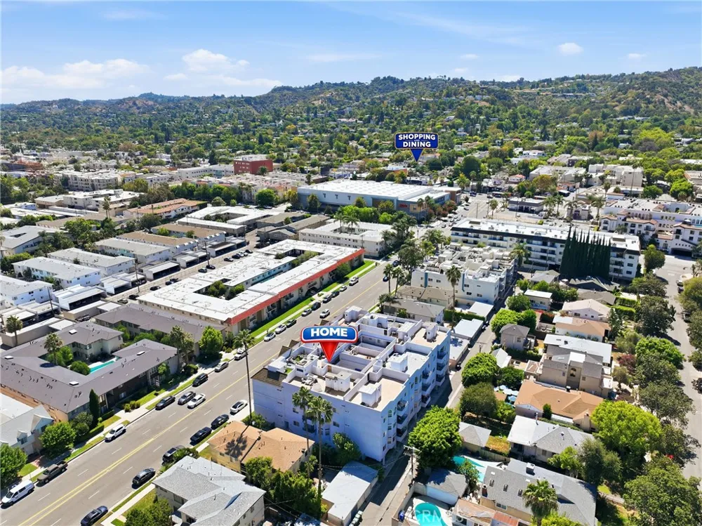 4455 Hazeltine Avenue #208 Sherman Oaks, CA 91423