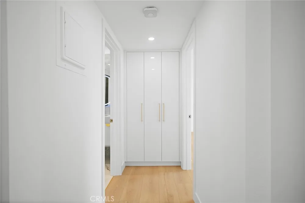 1401 Valley View Road #329 Glendale, CA 91202