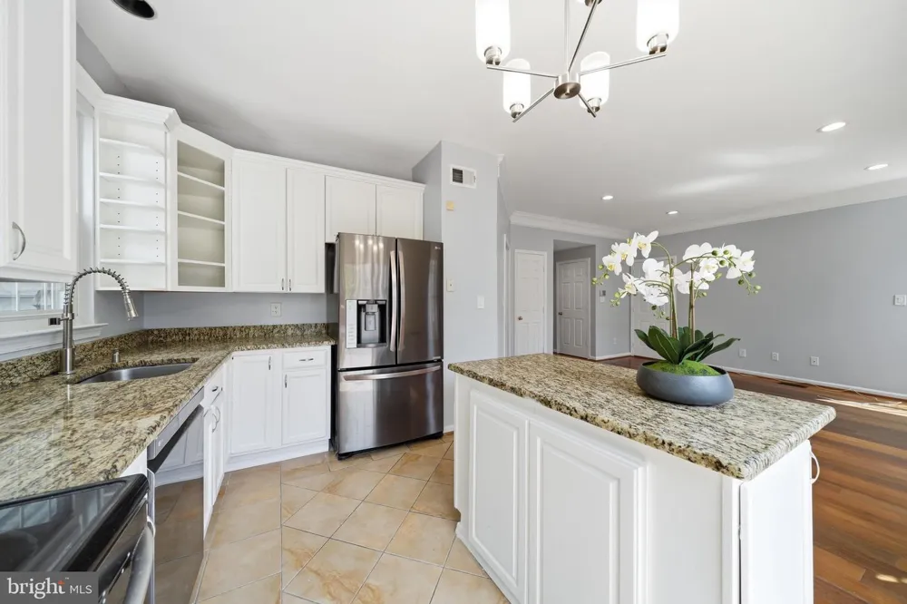 8612 CASTLEBAR WAY Montgomery Village, MD 20886