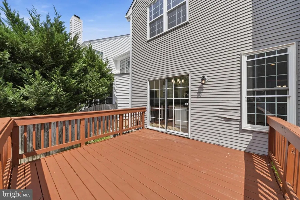 8612 CASTLEBAR WAY Montgomery Village, MD 20886
