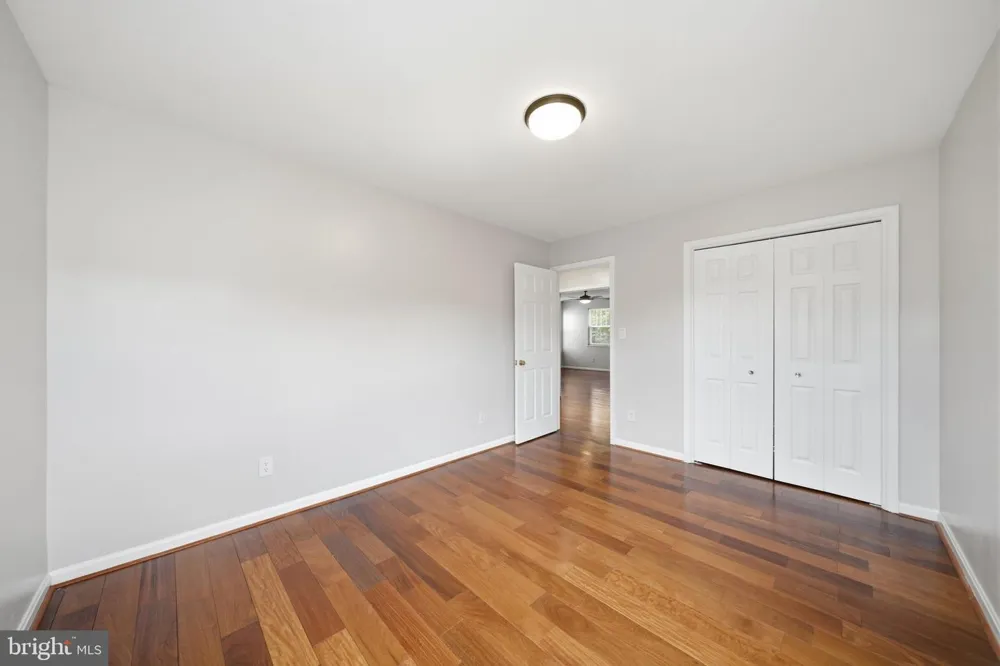 8612 CASTLEBAR WAY Montgomery Village, MD 20886
