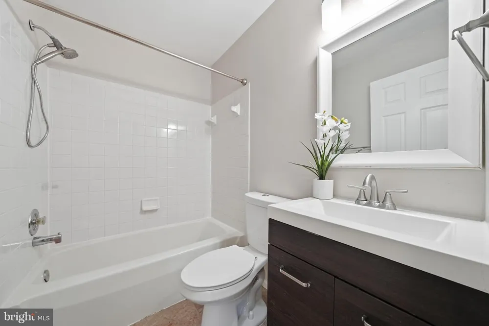 8612 CASTLEBAR WAY Montgomery Village, MD 20886