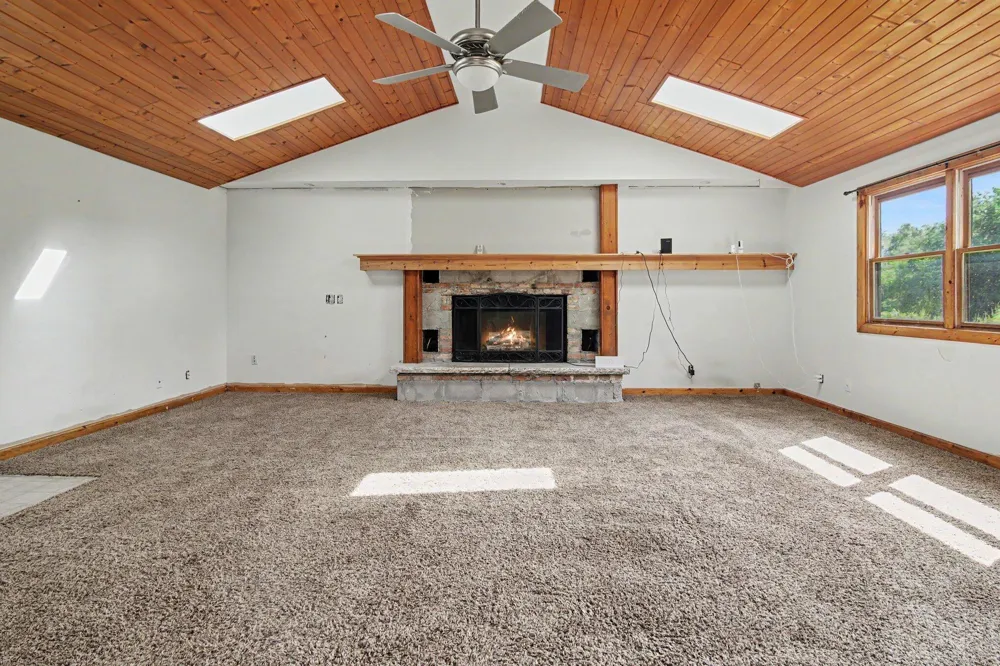 8443 Matthews Highway Tecumseh, MI 49286