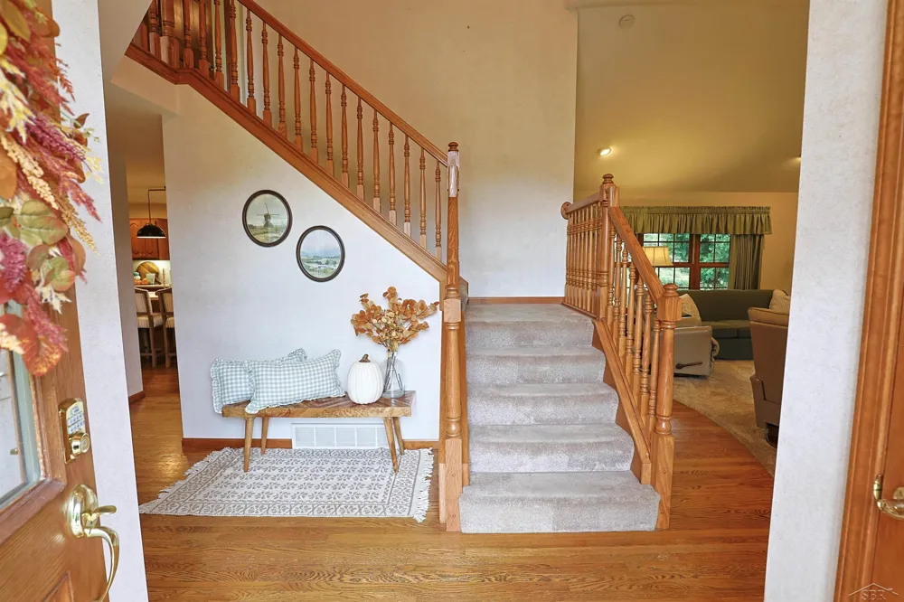 12837 Whisper Ridge Drive Tittabawassee Township, MI 48623