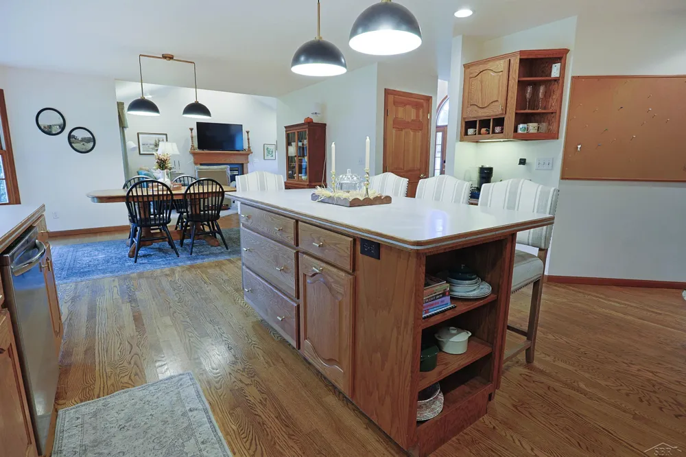 12837 Whisper Ridge Drive Tittabawassee Township, MI 48623