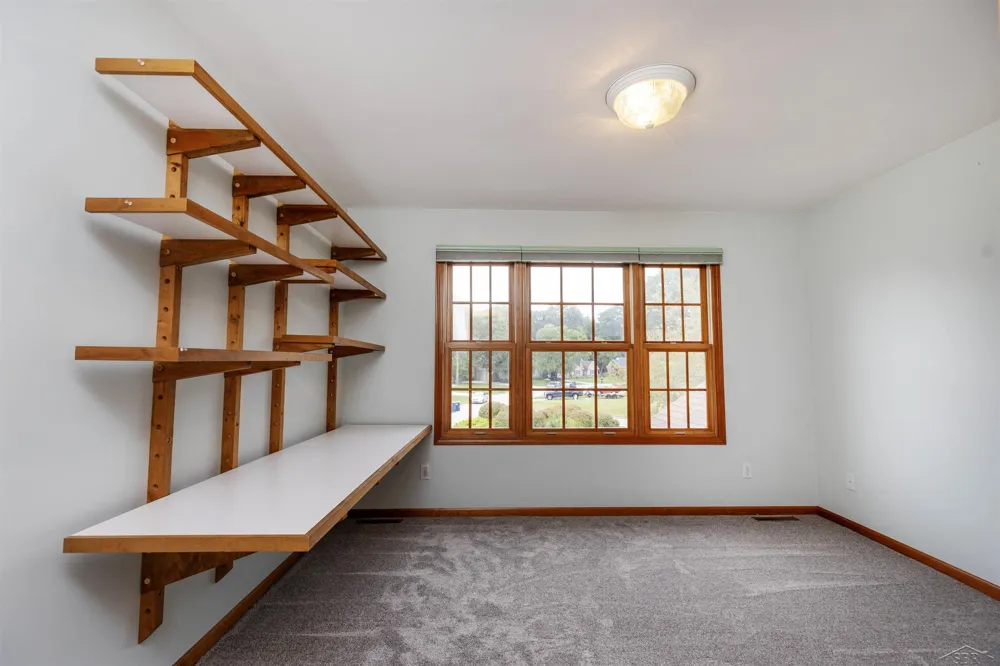 12837 Whisper Ridge Drive Tittabawassee Township, MI 48623