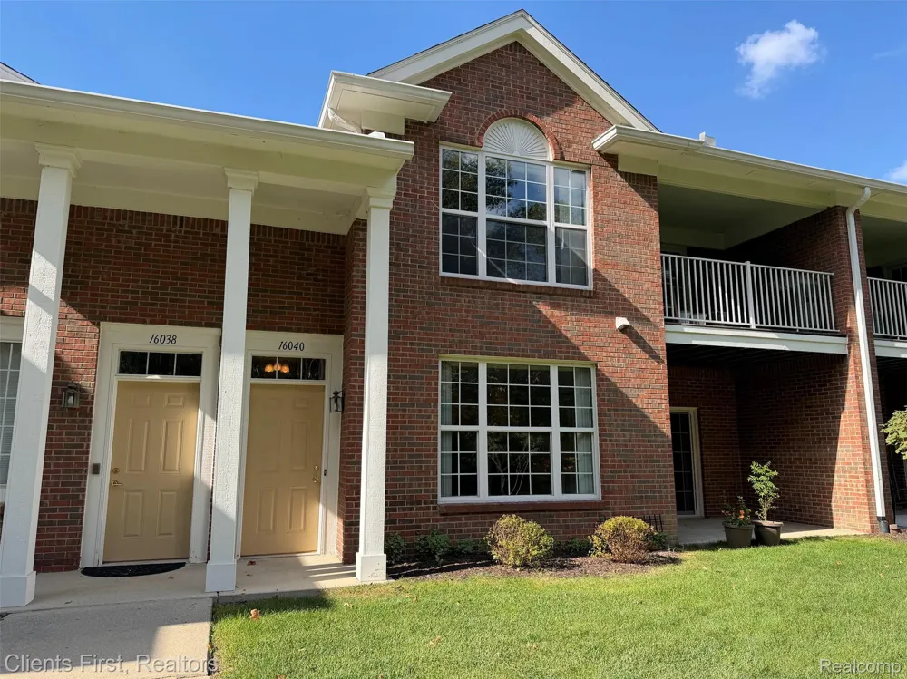 16040 Morningside Northville City, MI 48168