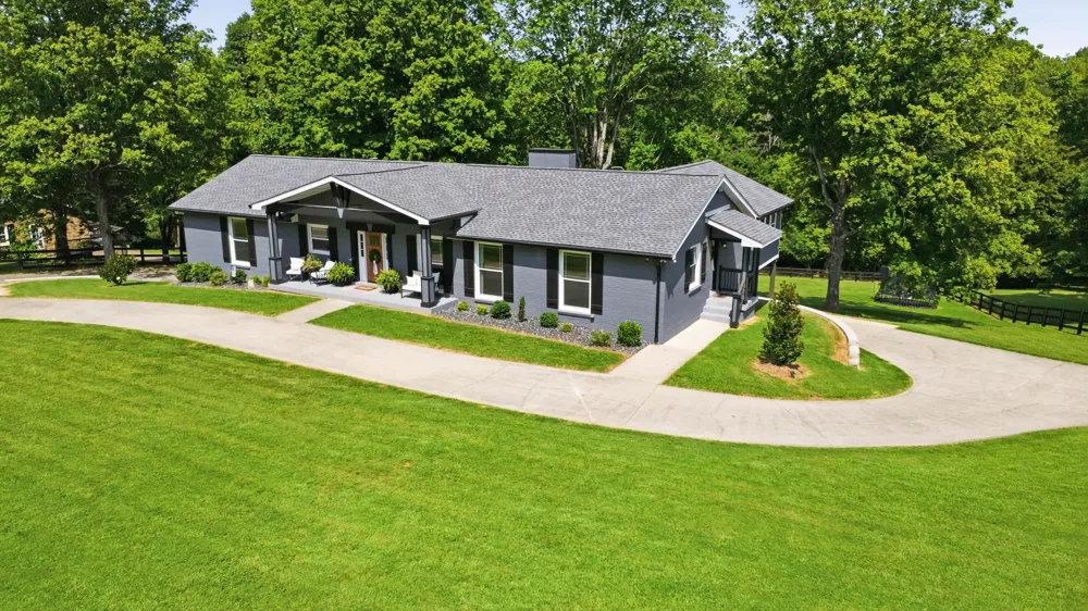 224 Norma Ct Clarksville, TN 37043