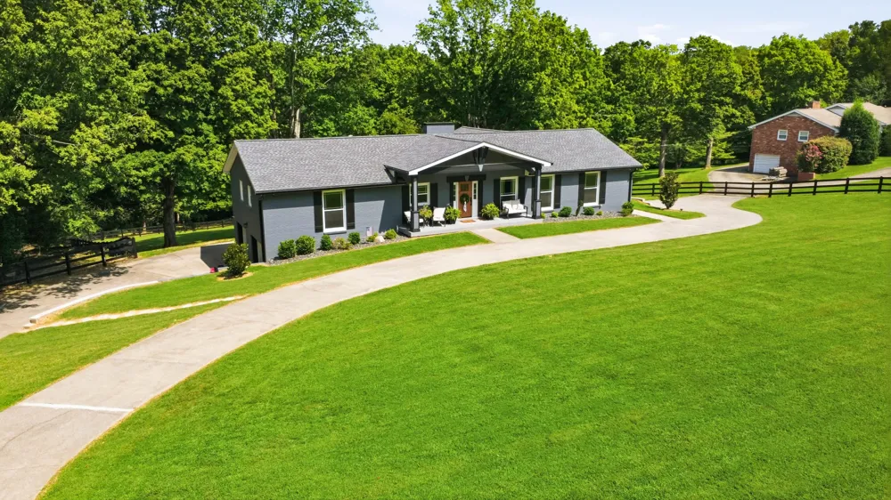 224 Norma Ct Clarksville, TN 37043