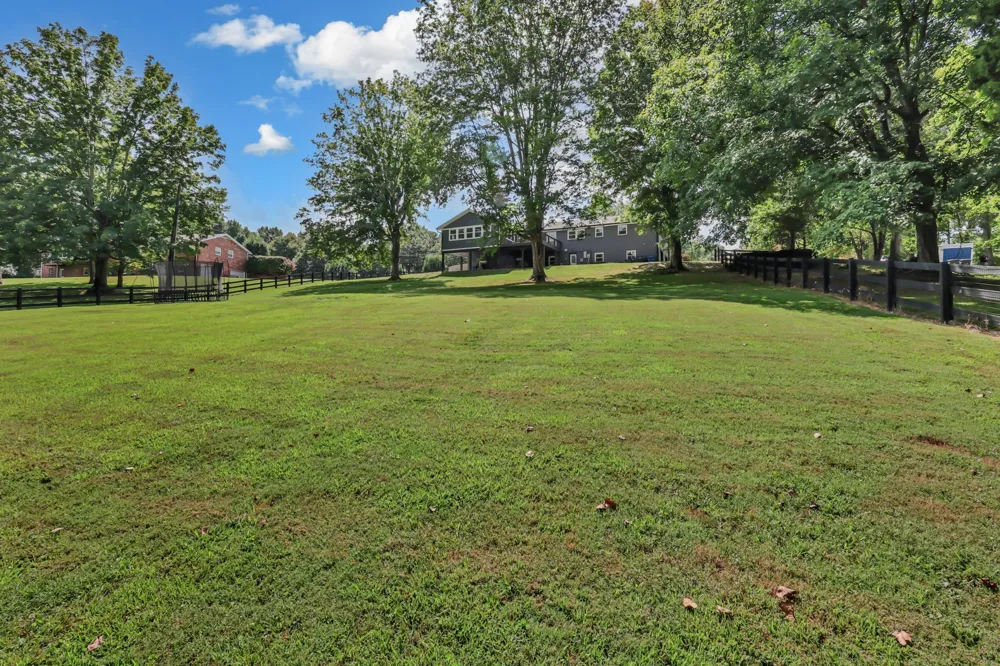 224 Norma Ct Clarksville, TN 37043