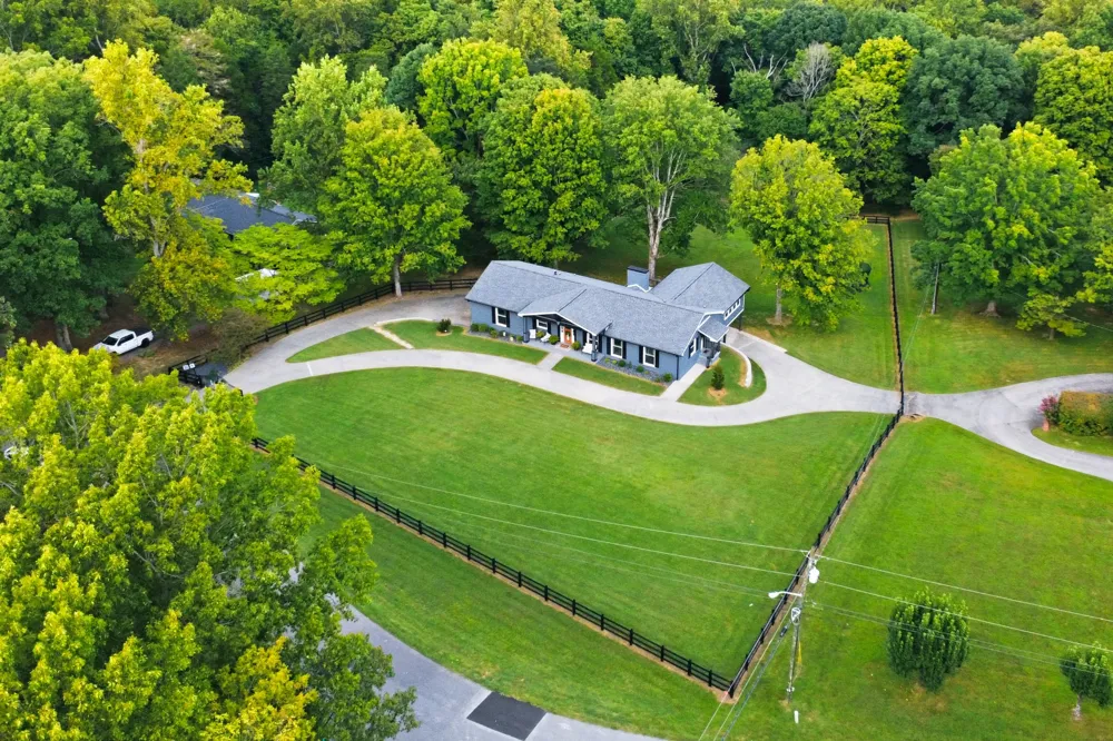 224 Norma Ct Clarksville, TN 37043