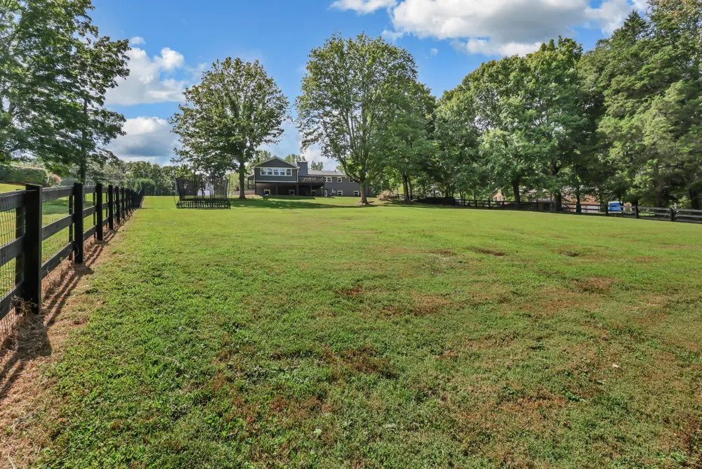 224 Norma Ct Clarksville, TN 37043