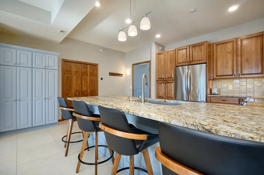 3110 Chestnut Street #211 Chaska, MN 55318