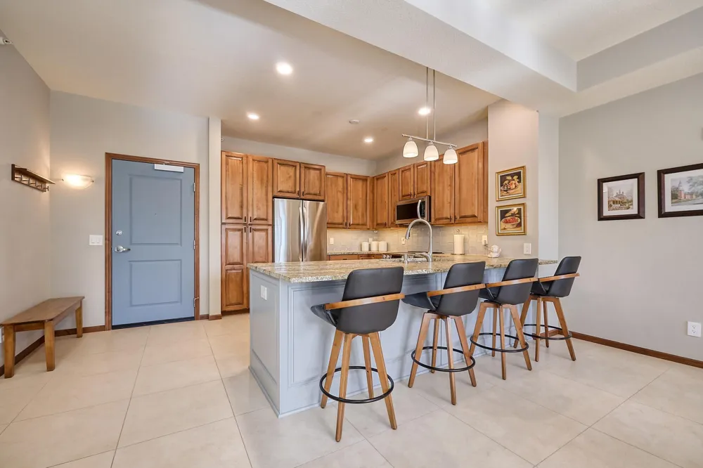 3110 Chestnut Street #211 Chaska, MN 55318