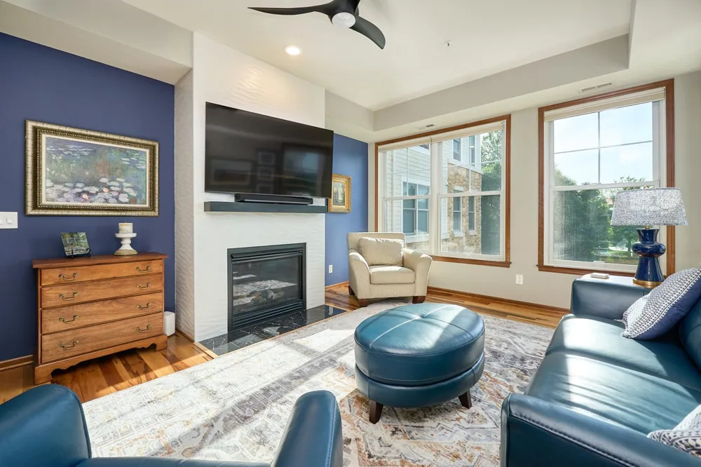 3110 Chestnut Street #211 Chaska, MN 55318