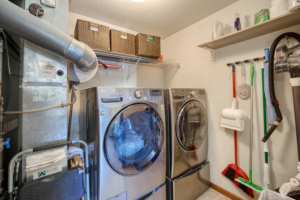 3110 Chestnut Street #211 Chaska, MN 55318