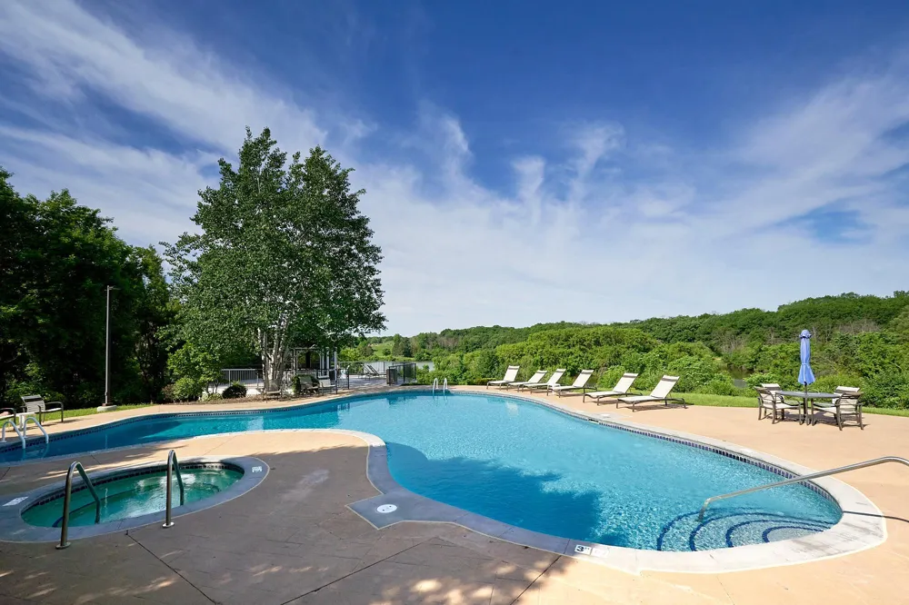 3110 Chestnut Street #211 Chaska, MN 55318