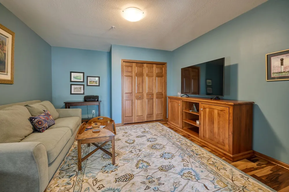 3110 Chestnut Street #211 Chaska, MN 55318