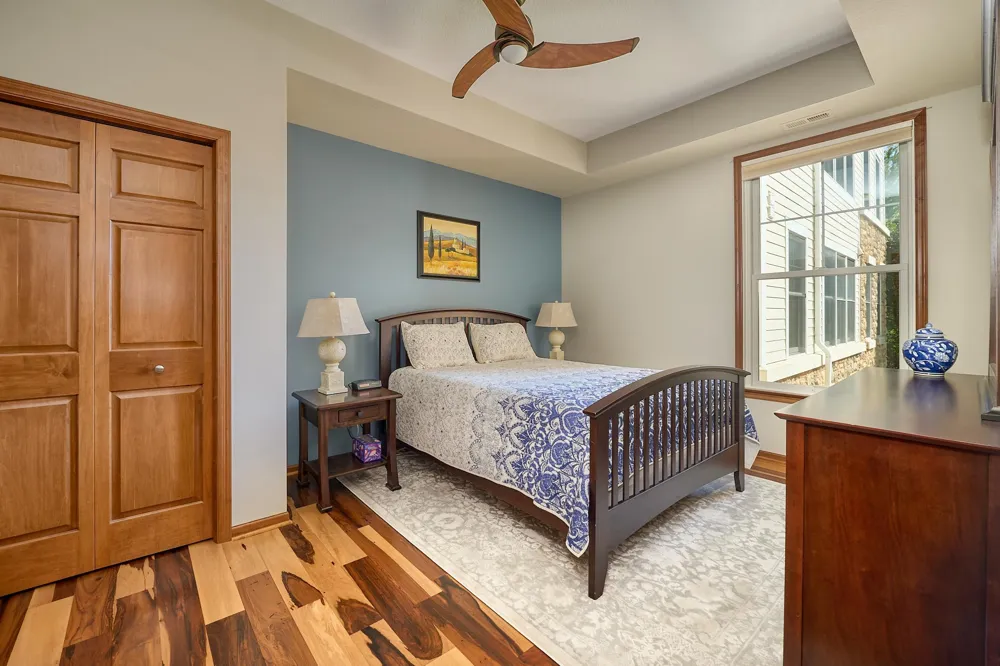 3110 Chestnut Street #211 Chaska, MN 55318